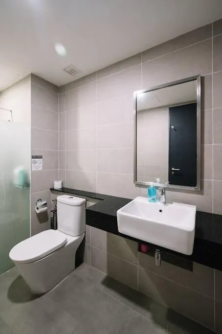 Seaview Tropicana218 3Br 2Cp George Town Apartament