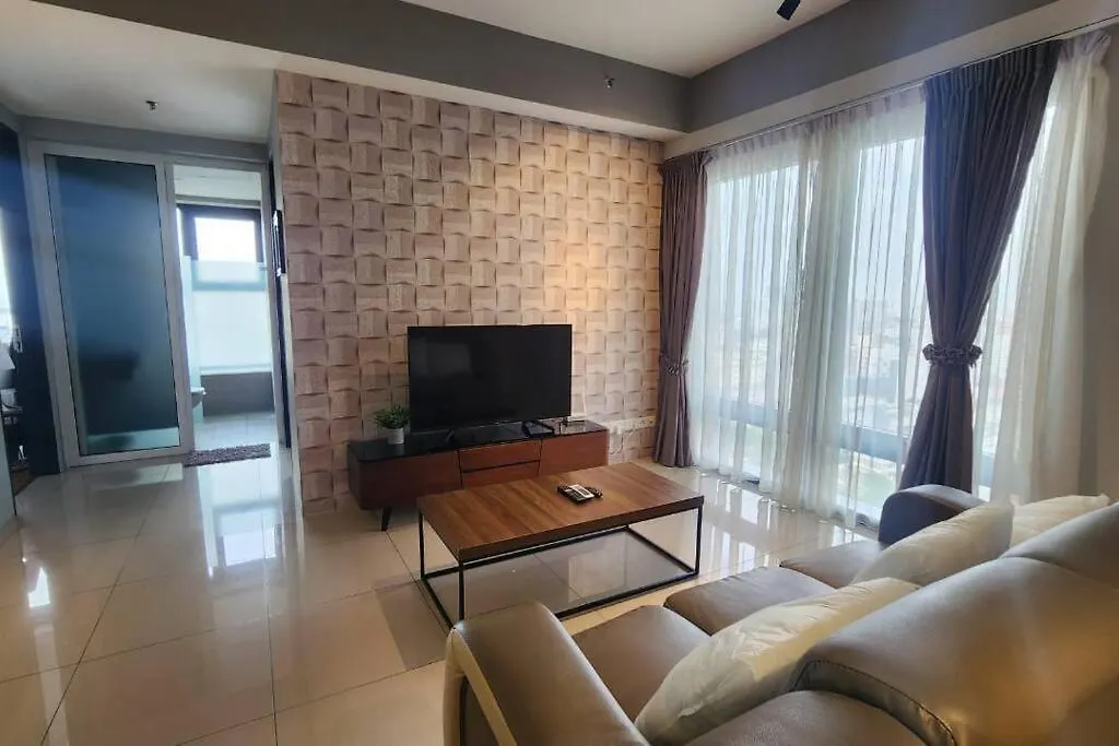 Seaview Tropicana218 3Br 2Cp George Town Apartament